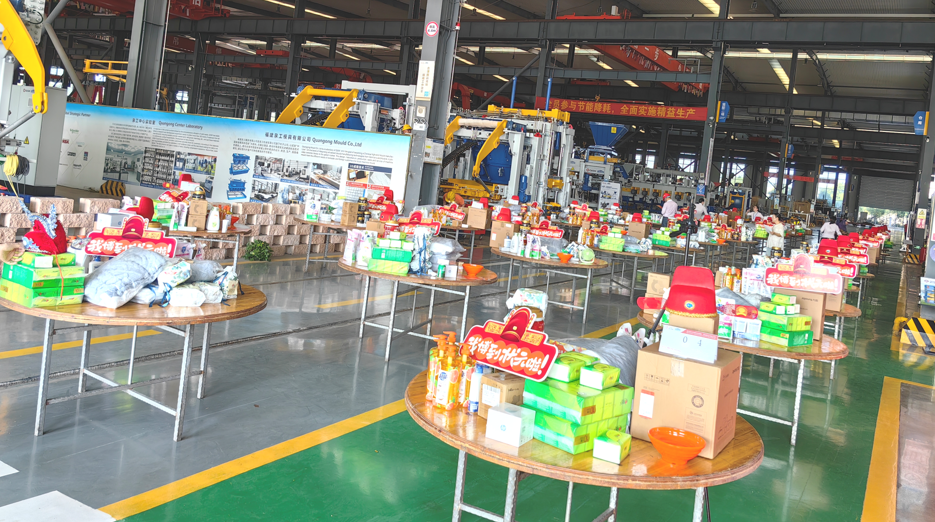 Krásny Quan Gong | Oslava spolupatričnosti a diskusia o rozvoji